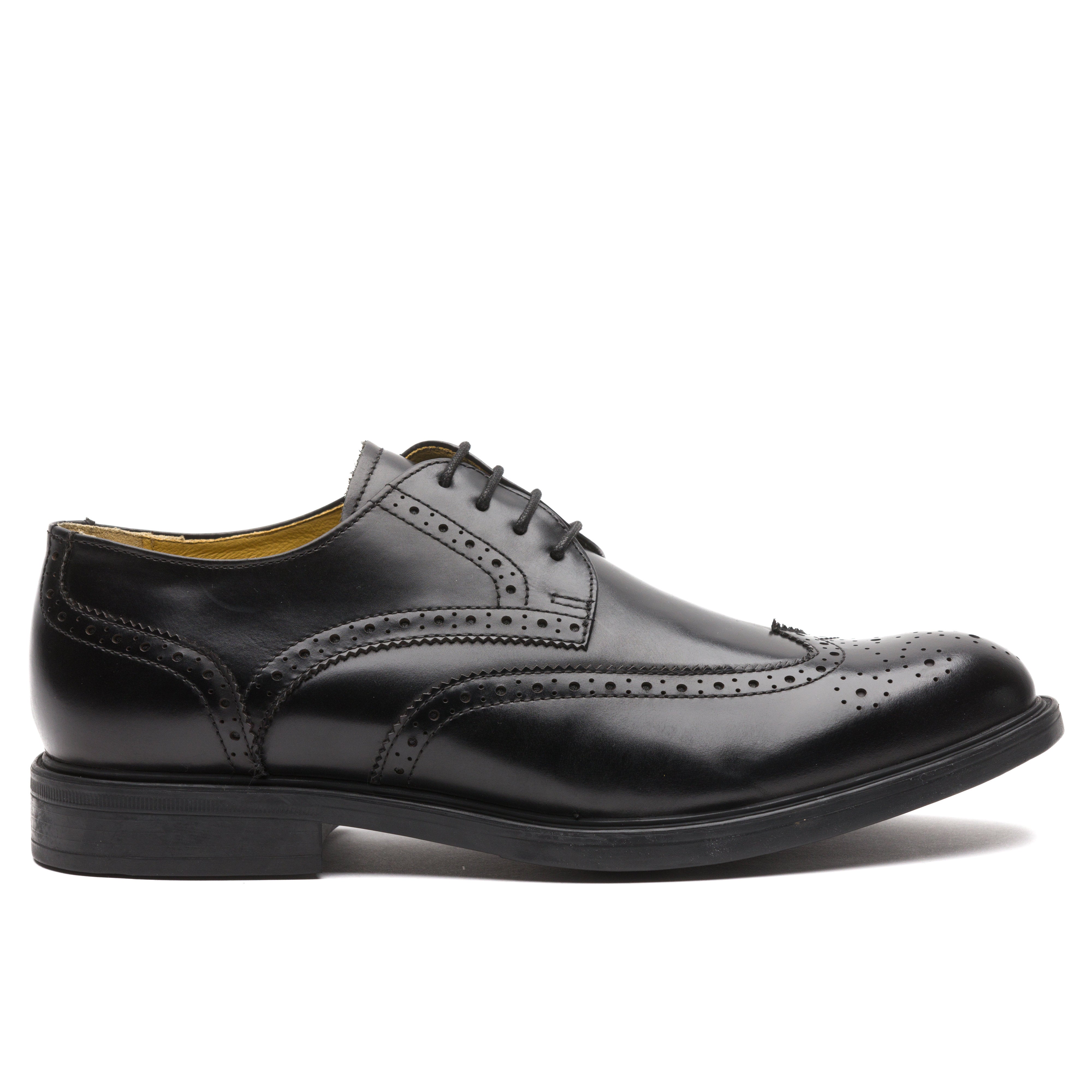 Steptronic brogues 2025